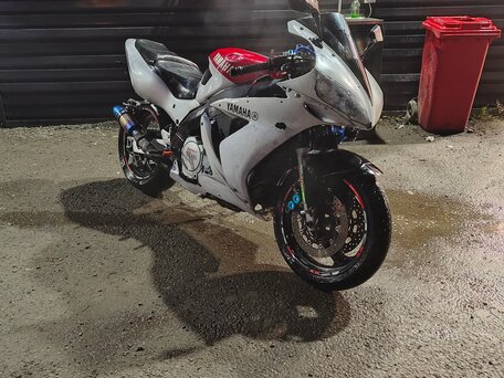 1999 Yamaha YZF1000R Thunderace, красный, 270000 рублей, вид 5