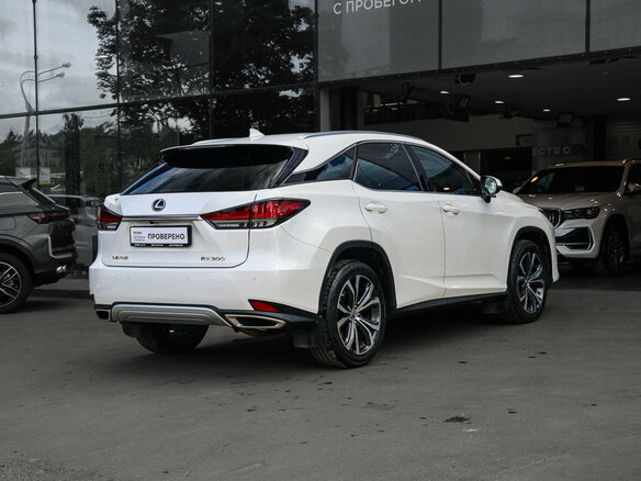 2021 Lexus RX 300 IV Рестайлинг, белый - вид 3