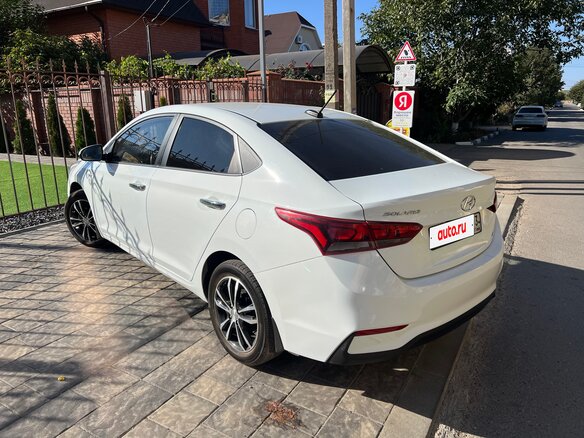 2017 Hyundai Solaris II, белый, 1350000 рублей - вид 5