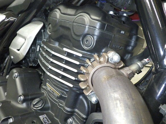 2025 Triumph Speed 400, красный, 615000 рублей - вид 6