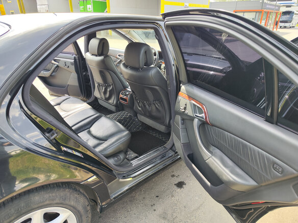 2004 Mercedes-Benz S-Класс 350 Long IV (W220) Рестайлинг, чёрный, 1200000 рублей - вид 9