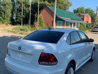 2017 Volkswagen Polo V Рестайлинг, белый, 1150000 рублей, вид 5