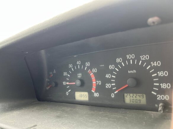 2004 Lada (ВАЗ) 2114, серый, 90000 рублей - вид 4