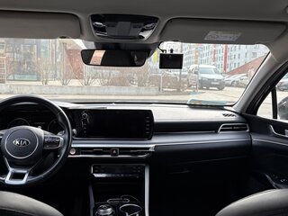 2020 Kia K5 III, чёрный, 1900000 рублей, вид 5
