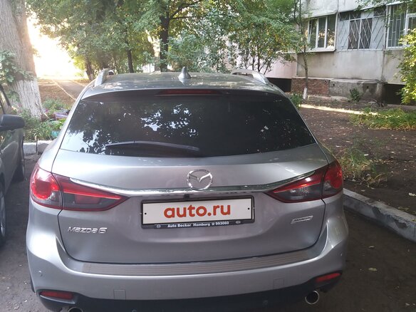2014 Mazda 6 III (GJ), серебристый, 1600000 рублей - вид 3