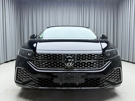 2023 Volkswagen Passat B8 Рестайлинг, чёрный, 2280000 рублей, вид 2