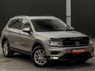 2017 Volkswagen Tiguan II, серый, 1895000 рублей, вид 3