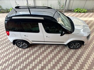 2016 Skoda Yeti I Рестайлинг, белый, 1520000 рублей, вид 5