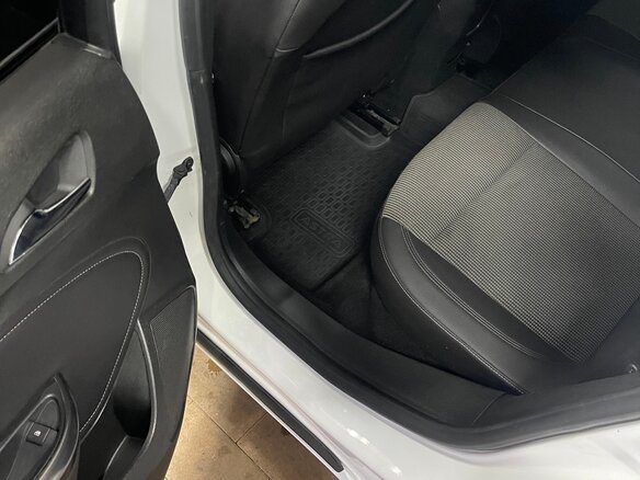 2011 Opel Astra J, белый, 850000 рублей - вид 36