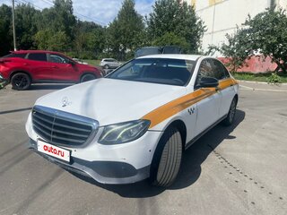 2019 Mercedes-Benz E-Класс 200 d V (W213, S213, C238), белый, 1820000 рублей, вид 1