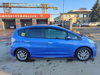 2012 Honda Fit Hybrid II, синий, 810000 рублей, вид 3
