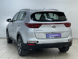 2020 Kia Sportage IV Рестайлинг, серебристый, 2204000 рублей, вид 5