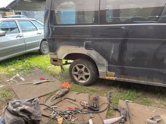 1997 Mazda Bongo Friendee I, серый - вид 15