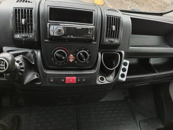 2011 Peugeot Boxer, белый, 1675000 рублей - вид 5