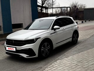 2020 Volkswagen Tiguan II Рестайлинг, белый, 3100000 рублей, вид 1