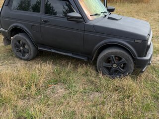 2015 Lada (ВАЗ) 2121 (4x4) Urban I Рестайлинг, чёрный, 570000 рублей, вид 2