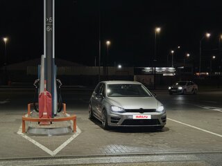 2013 Volkswagen Golf VII, серый, 1450000 рублей, вид 2