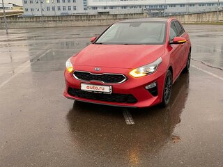 2018 Kia Ceed III, красный, 1520000 рублей, вид 2