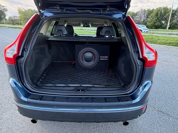 2011 Volvo XC60 I, синий, 999999 рублей - вид 11