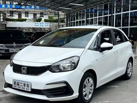 Honda Fit IV Рестайлинг