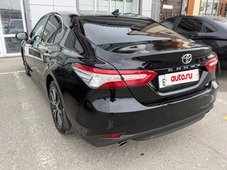 2019 Toyota Camry VIII (XV70), чёрный, 2190000 рублей, вид 4