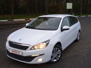 2016 Peugeot 308 II, белый, 880000 рублей, вид 1