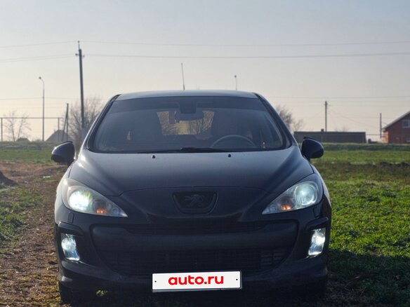 2010 Peugeot 308 I, чёрный, 440000 рублей - вид 2