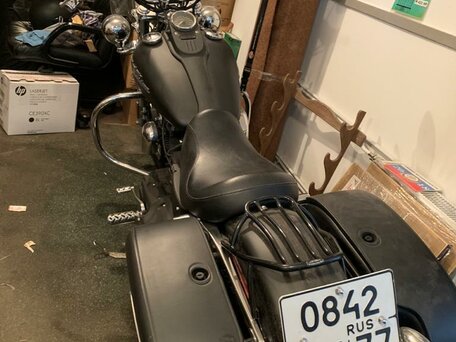 2006 Harley-Davidson Street Bob, чёрный, 900000 рублей, вид 4