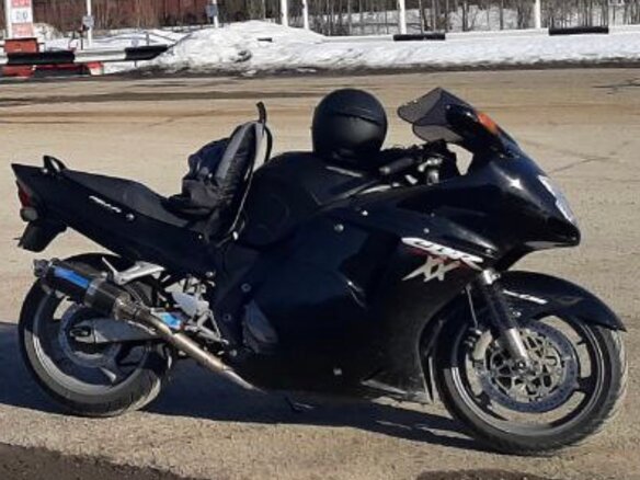 2001 Honda CBR 1100 XX, чёрный, 400000 рублей - вид 2