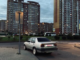 1990 Volkswagen Jetta II, серебристый, 150000 рублей, вид 2