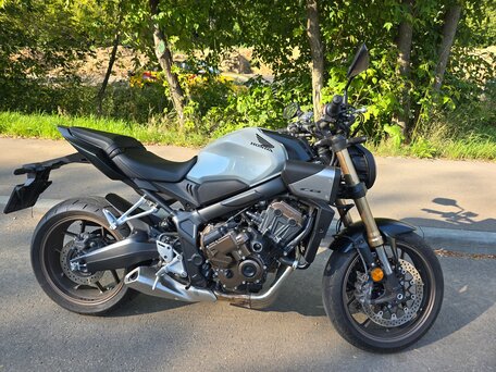2025 Honda CB 650R, серый, 1600000 рублей, вид 1