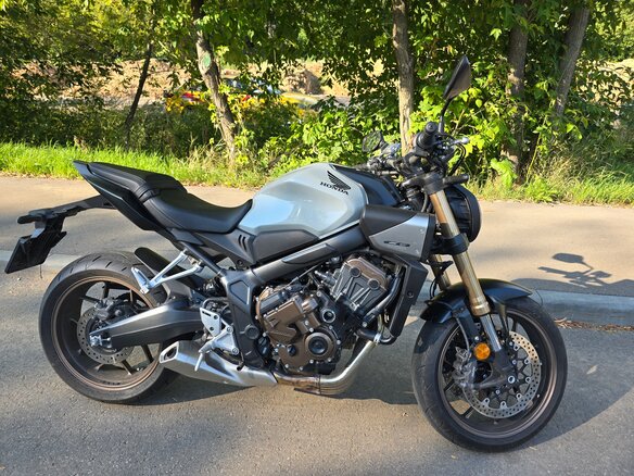 2025 Honda CB 650R, серый, 1600000 рублей