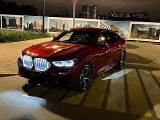 2021 BMW X6 30d III (G06), красный, 8200000 рублей, вид 1