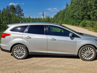 2017 Ford Focus III Рестайлинг, серебристый, 1230000 рублей, вид 4