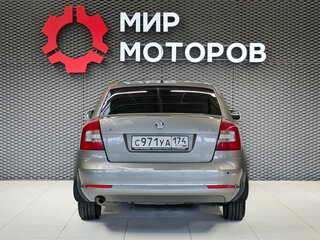 2010 Skoda Octavia II (A5) Рестайлинг, серый, 599000 рублей, вид 5