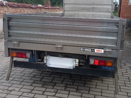 2008 Fuso (Mitsubishi) Canter, белый, 1900000 рублей, вид 3