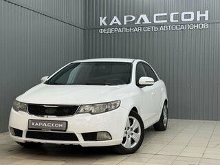 2010 Kia Cerato 5-speed II, белый, 650000 рублей, вид 1
