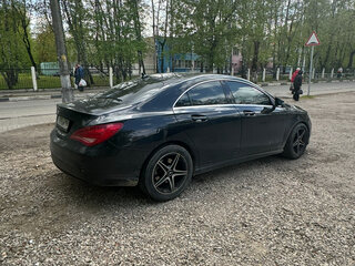 2014 Mercedes-Benz CLA 200 I (C117, X117), чёрный, 1800000 рублей, вид 2