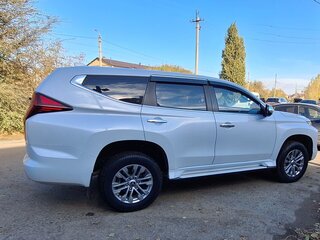 2020 Mitsubishi Pajero Sport III Рестайлинг, белый, 3500000 рублей, вид 2