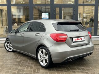 2013 Mercedes-Benz A-Класс 180 III (W176), серый, 1120000 рублей, вид 4
