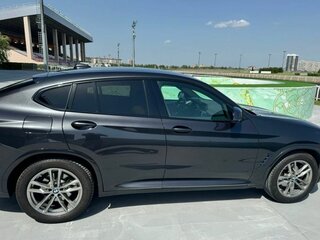 2020 BMW X4 20d II (G02), серый, 4250000 рублей, вид 4