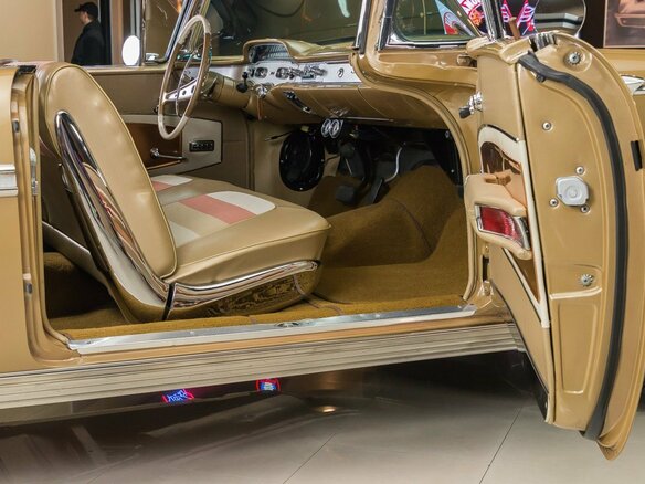 1958 Chevrolet Impala II, коричневый - вид 16