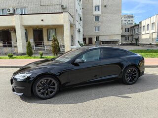 2021 Tesla Model S Plaid I Рестайлинг 2, чёрный, 8600000 рублей, вид 4