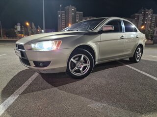 2007 Mitsubishi Lancer X, бежевый, 800000 рублей, вид 1
