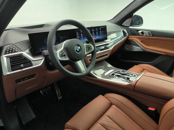 2025 BMW X7 40d I (G07) Рестайлинг, чёрный, 18200000 рублей - вид 7