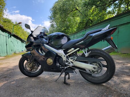 2004 Honda CBR 600F, чёрный, 400000 рублей, вид 1