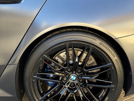2024 BMW M5 VII (G90), серый, 16200000 рублей, вид 3