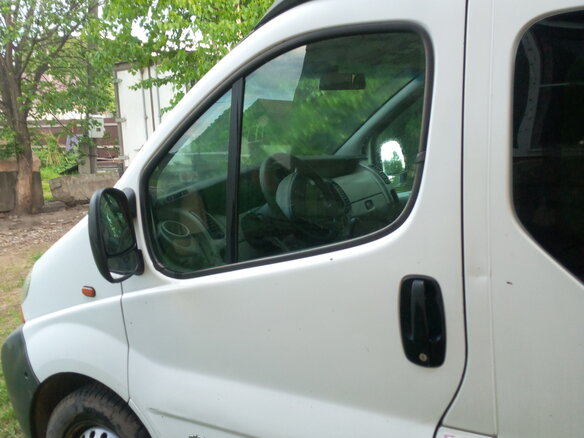 2006 Renault Trafic II, белый - вид 13