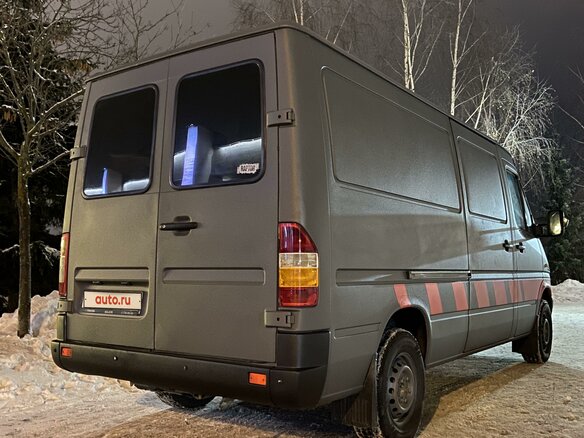 2001 Mercedes-Benz Sprinter Classic, белый, 1500000 рублей - вид 3