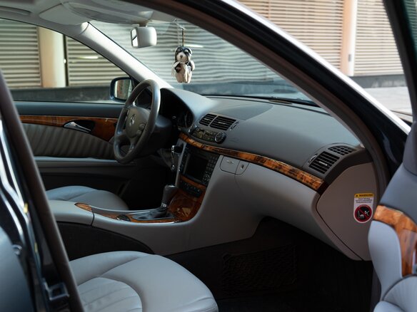 2008 Mercedes-Benz E-Класс 200 III (W211, S211) Рестайлинг, серебристый, 1800000 рублей - вид 8